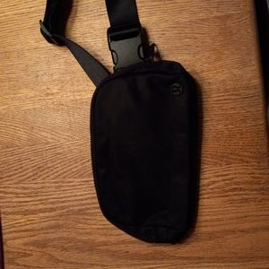 Lululemon Black Everywhere Belt Bag